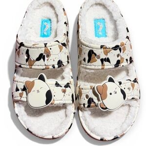 NWT Crocs Squishmellow Cam Cozzzy Sandal